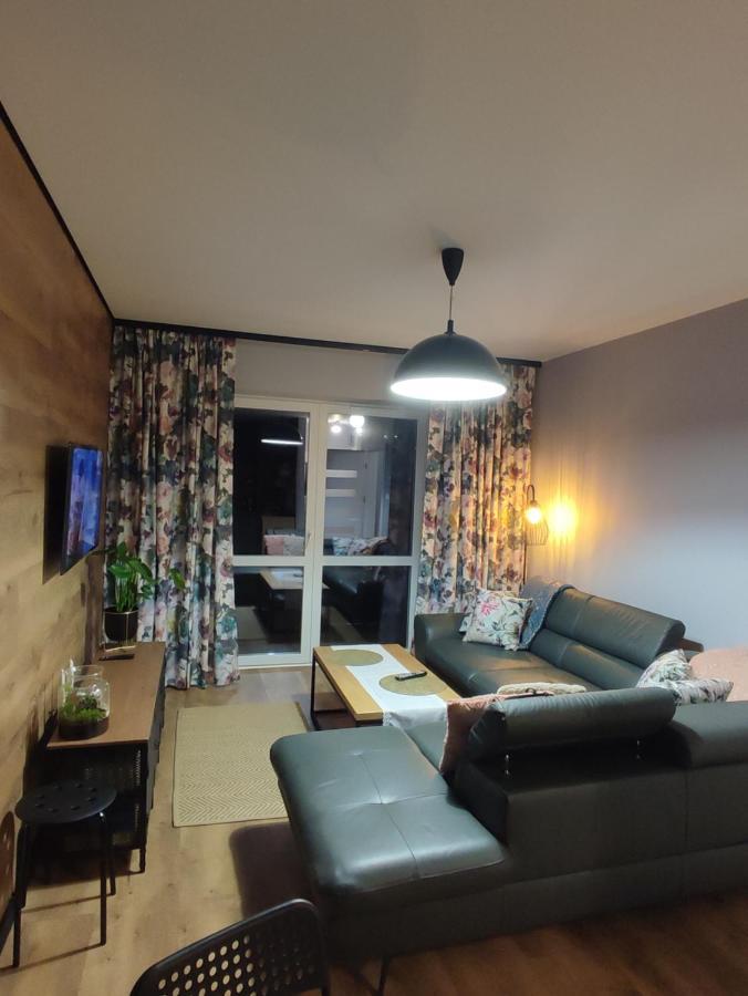 Lux Apartament Odkryj - Bieszczady Ustrzyki Dolne Exterior foto